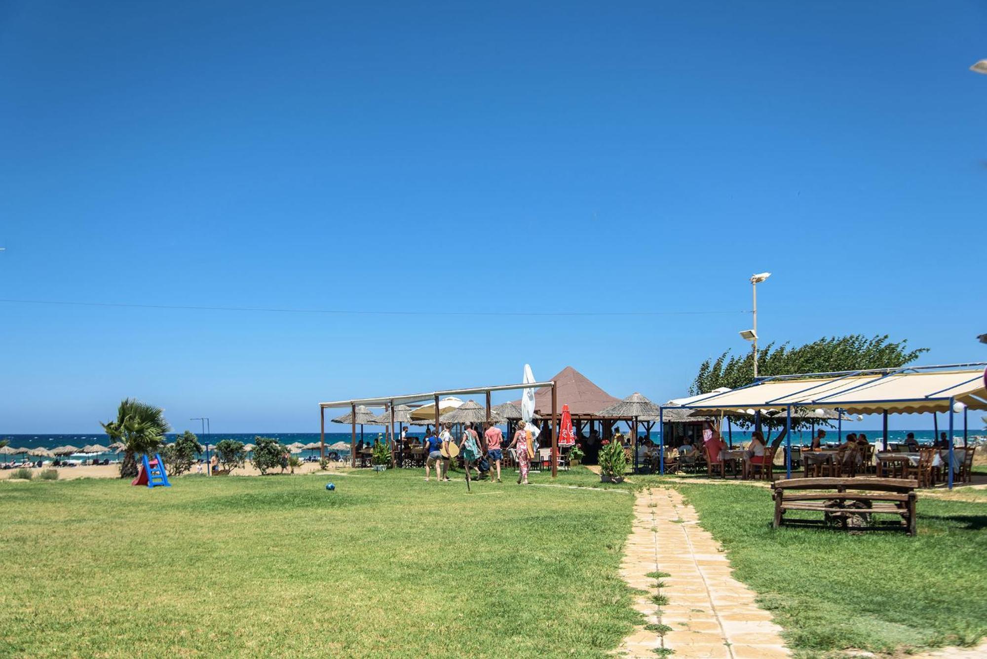 Pinelopi Beach Suites Georgioupoli Bagian luar foto