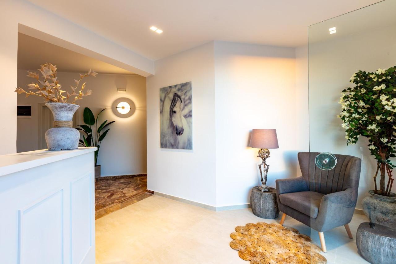 Pinelopi Beach Suites Georgioupoli Bagian luar foto