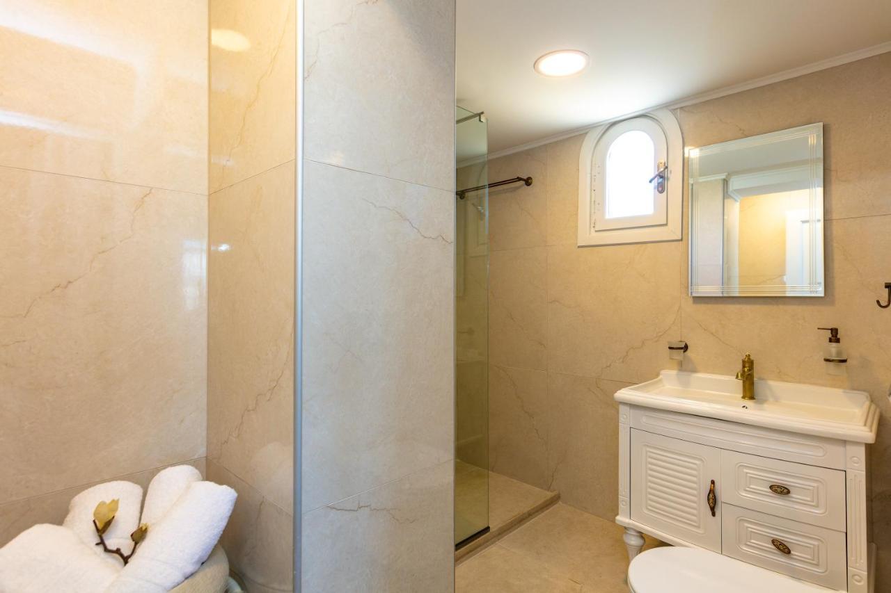 Pinelopi Beach Suites Georgioupoli Bagian luar foto
