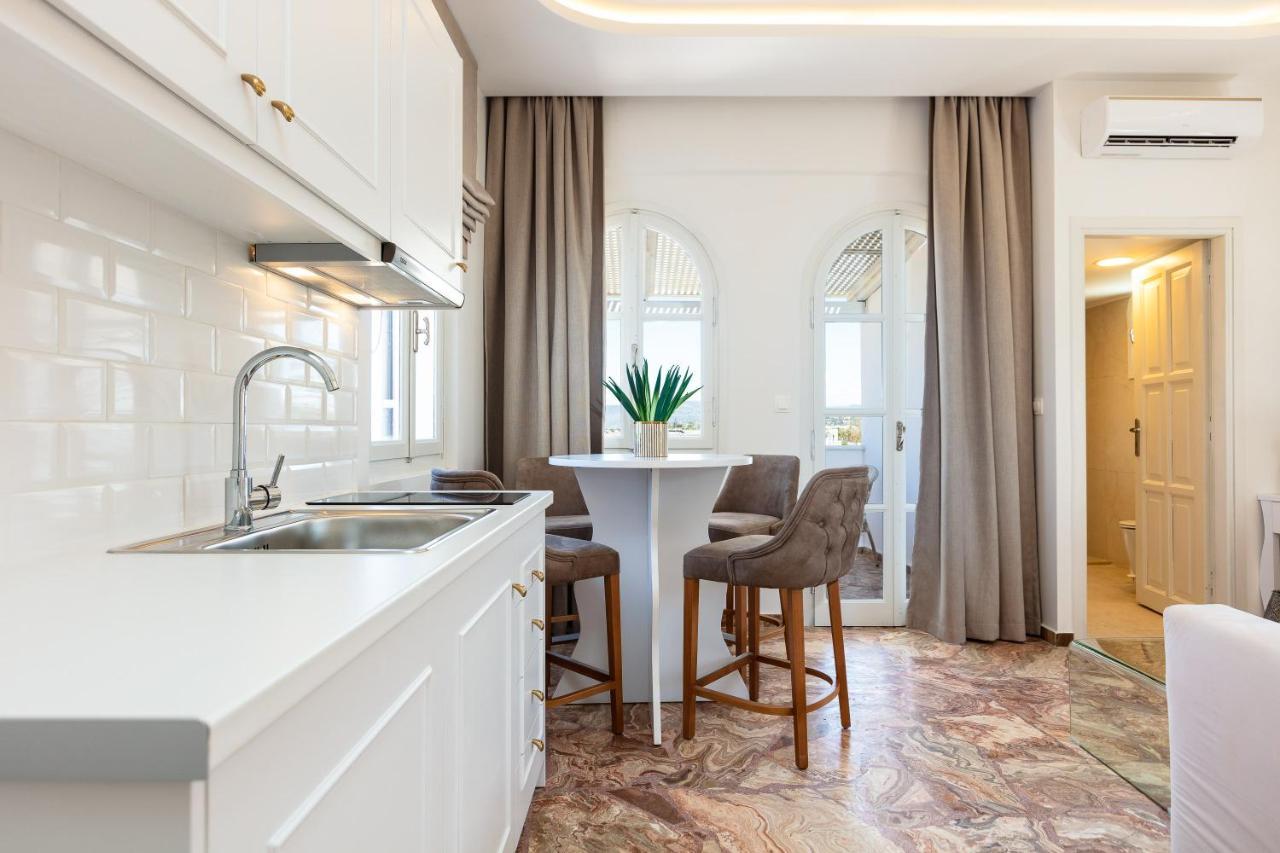 Pinelopi Beach Suites Georgioupoli Bagian luar foto